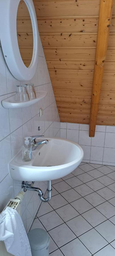 B&B Talstation Ferienwohnung Fuer 2 Personen Horselberg-Hainich Exteriér fotografie